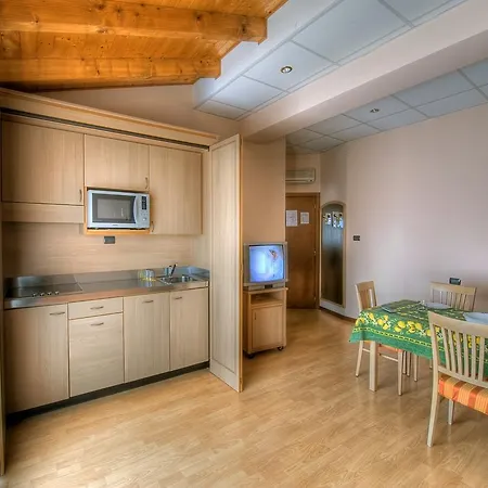 Dei Fiori באוונו