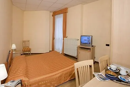 Otel Dei Fiori 3*
